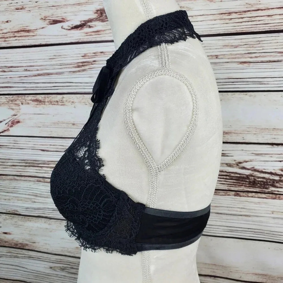 NWT Victoria's Secret 36D Dream Angels Black Lace Demi Bra w/ Collar and Tie - Picture 6 of 11